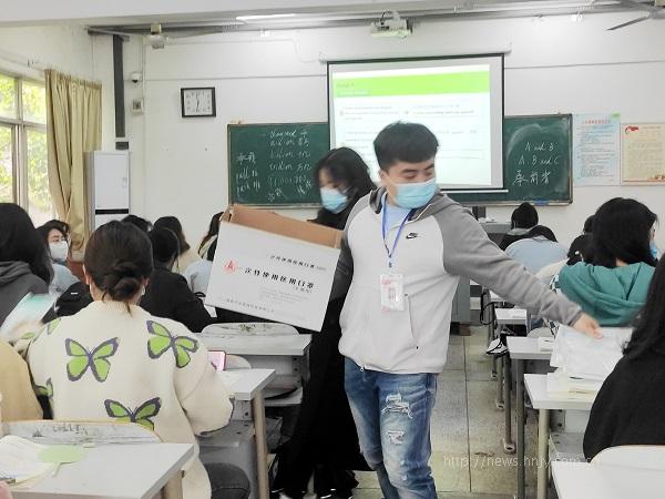 图片19.jpg 图片19.jpg